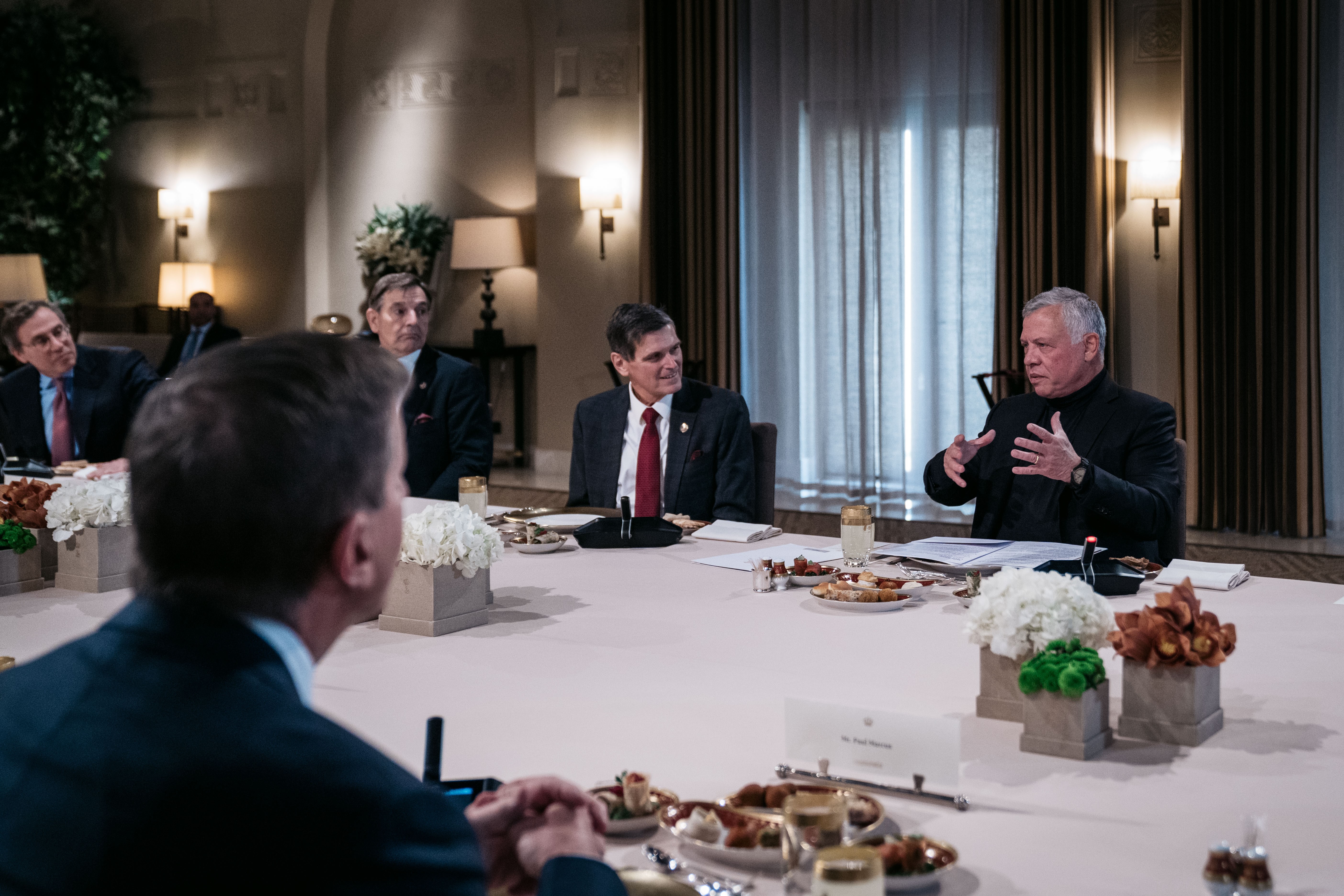 King receives delegation from Business Executives for American National Security Group