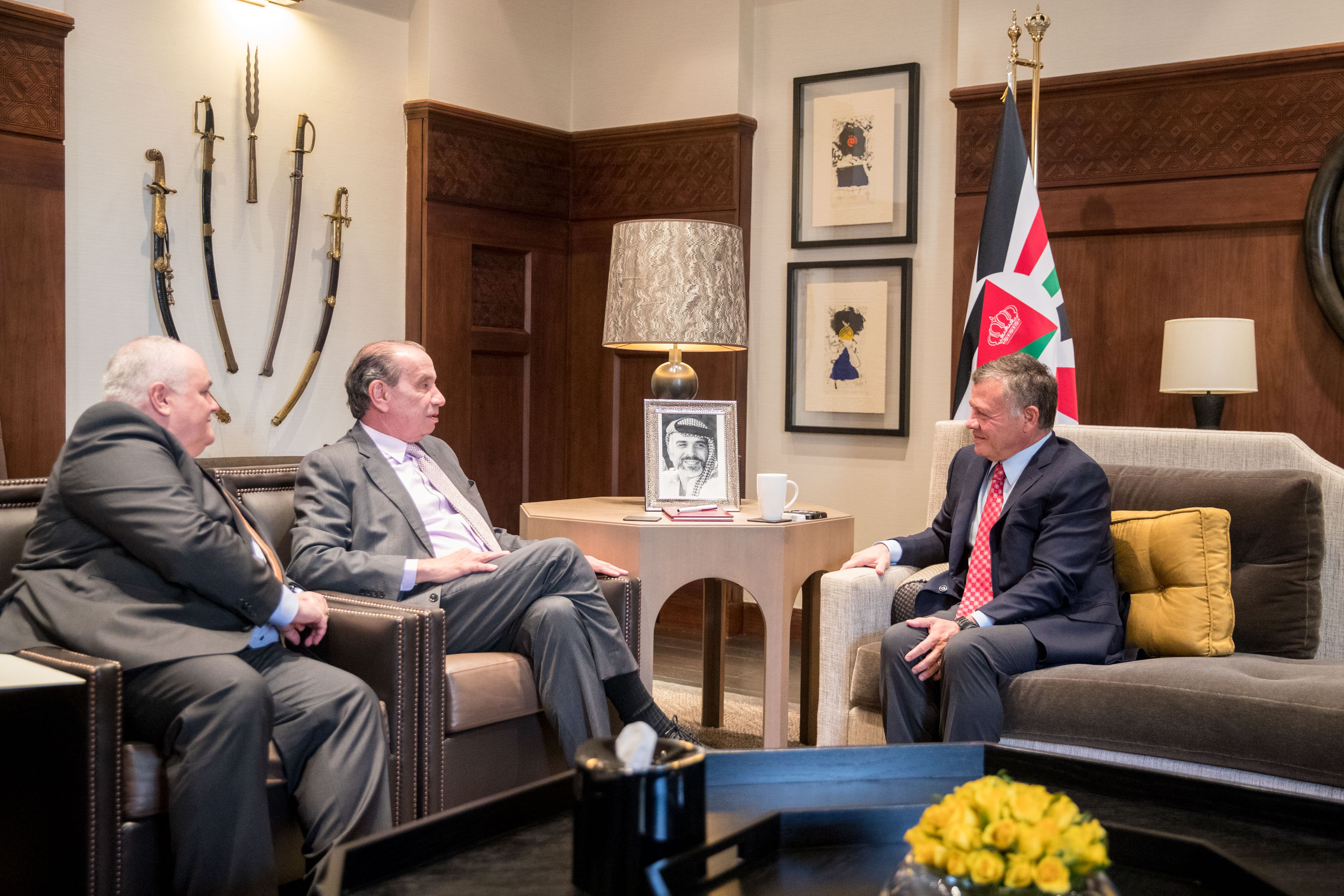 King receives Brazilian FM