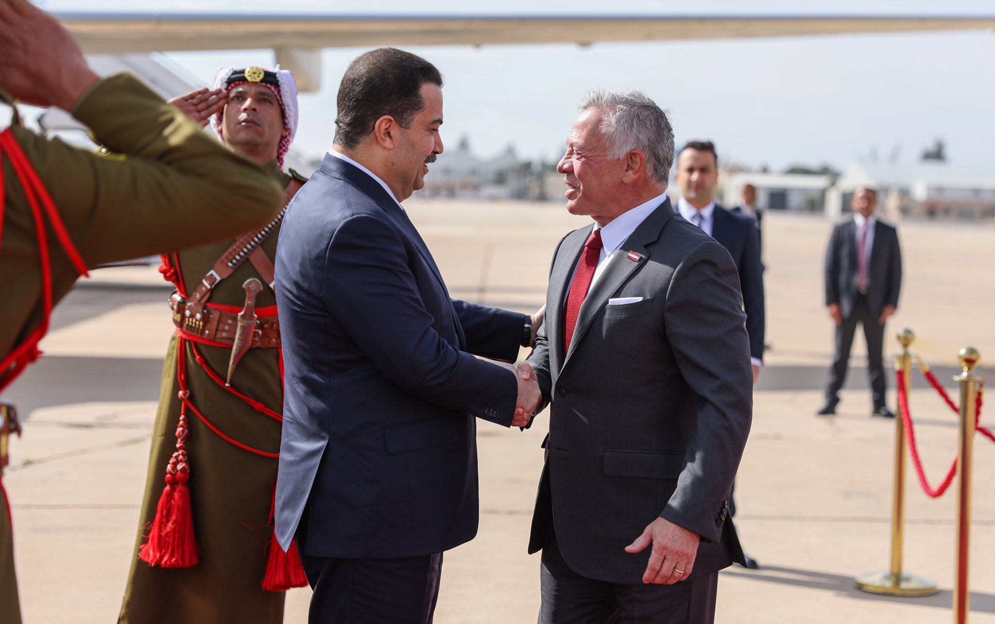 King receives Iraqi PM in Amman 