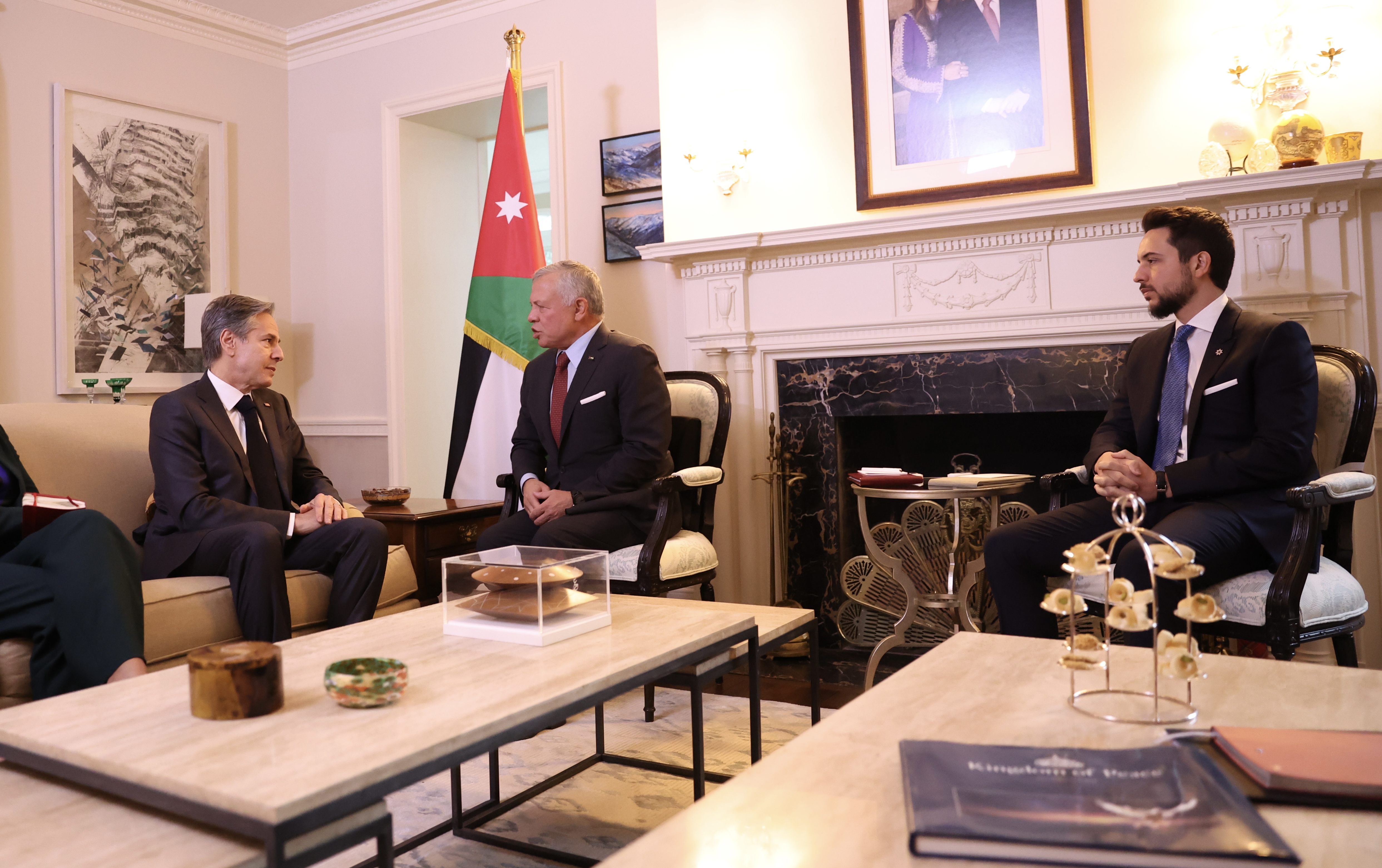 King meets US secretary of state