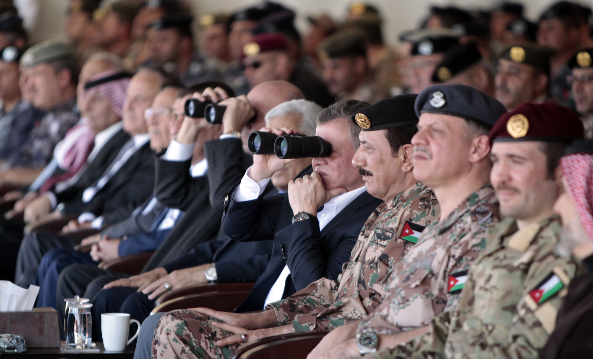 King attends naval exercise in Aqaba
