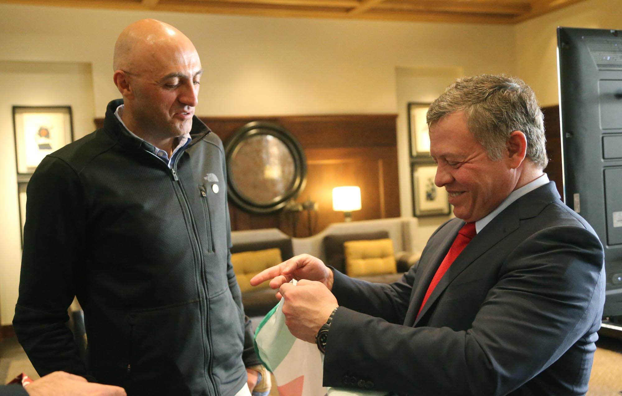 King honours Jordanian mountaineer