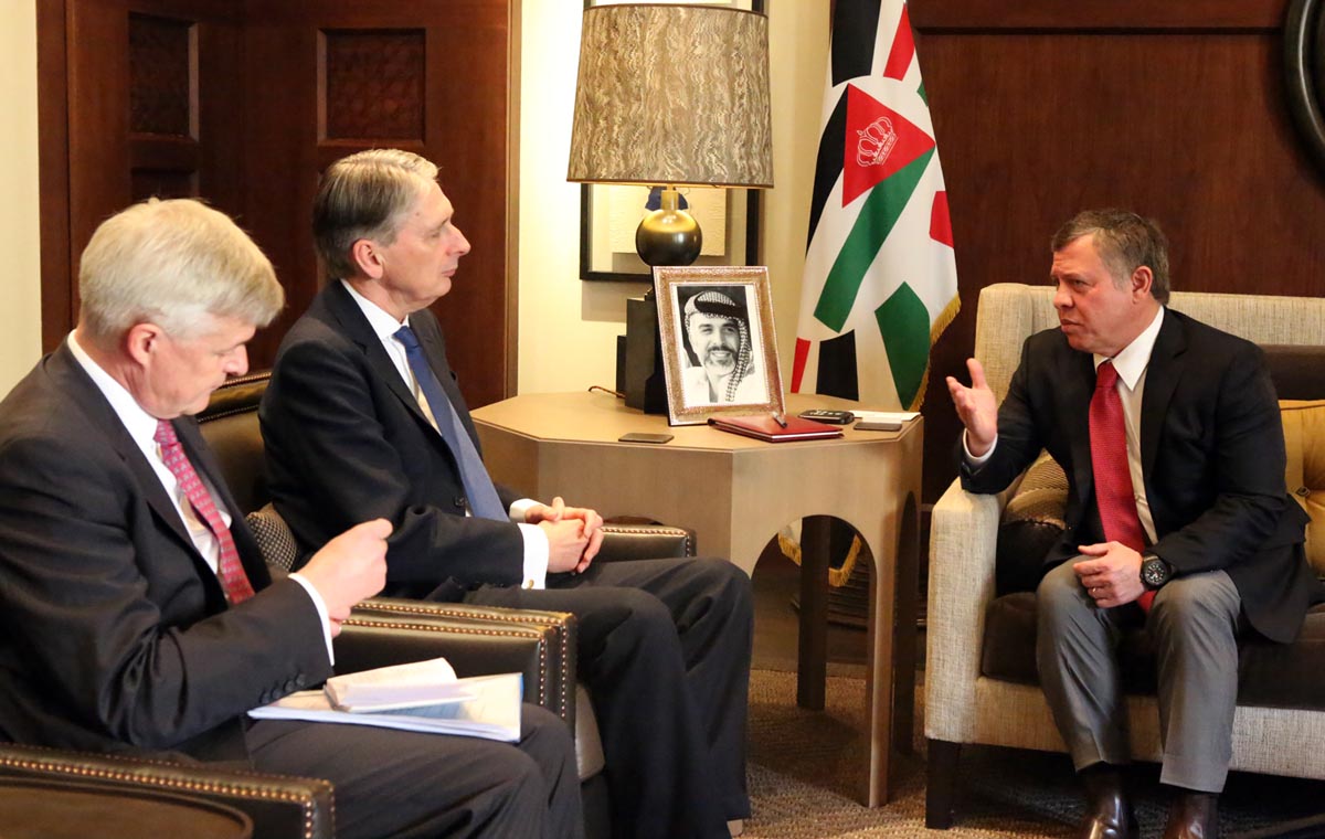 King, UK top diplomat discuss donor conference