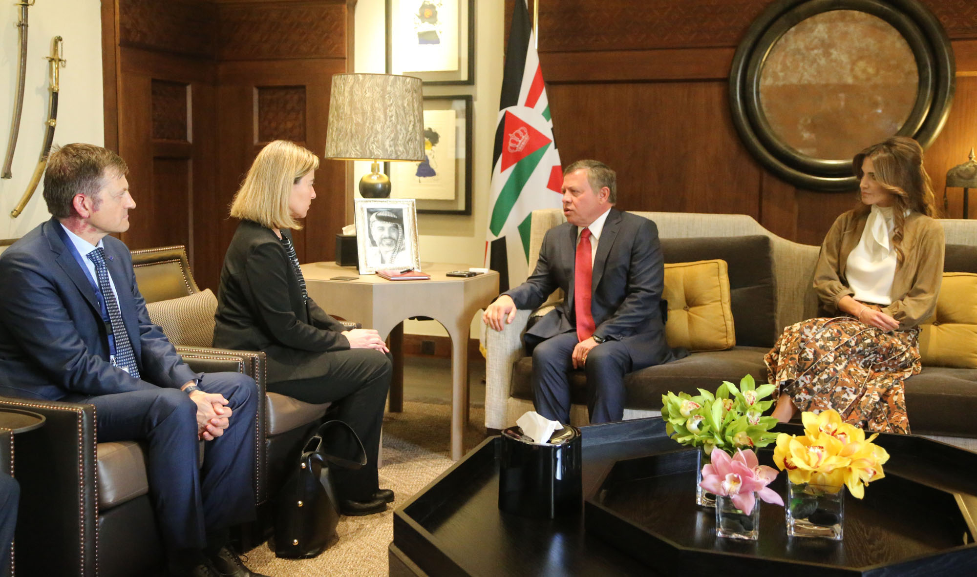 King receives Federica Mogherini