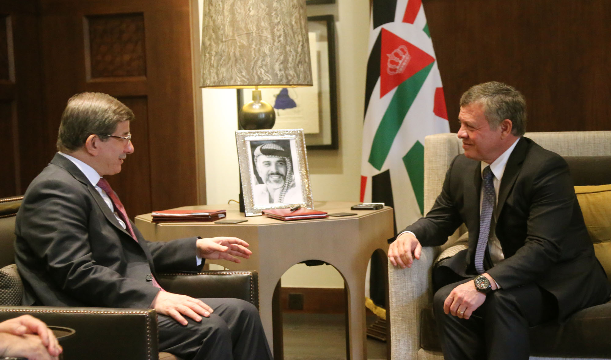 King receives Turkish PM