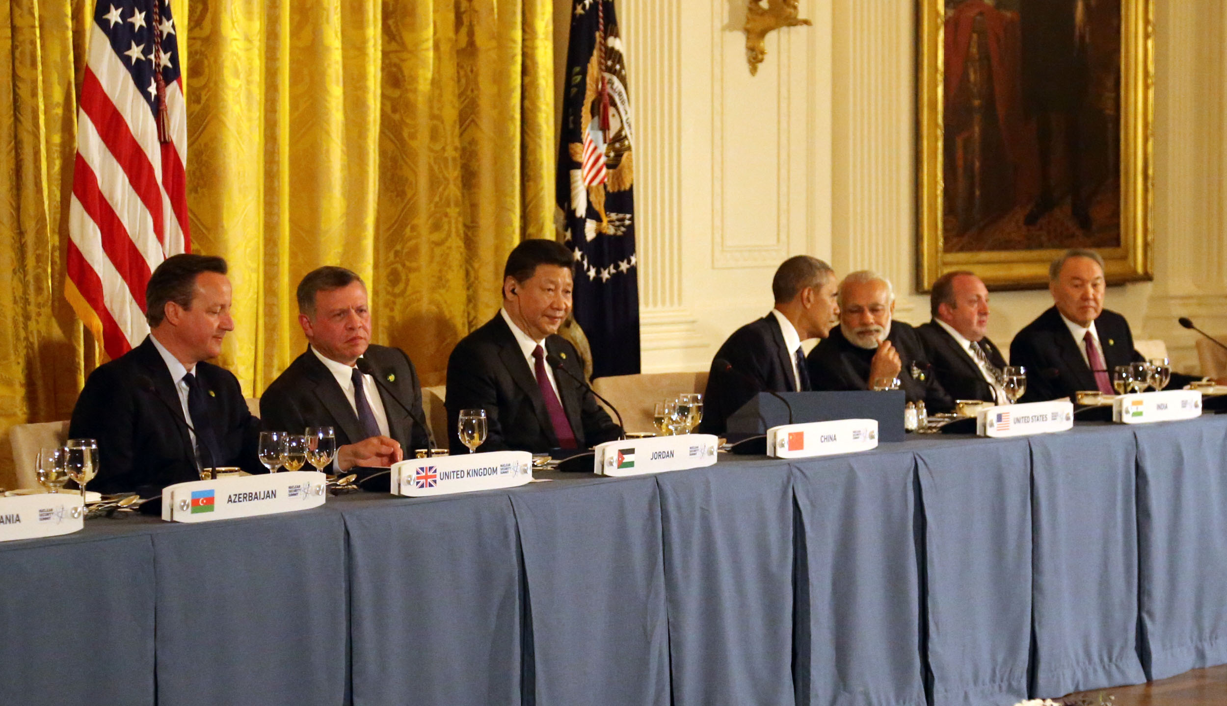 King addresses head of delegations at nuclear summit