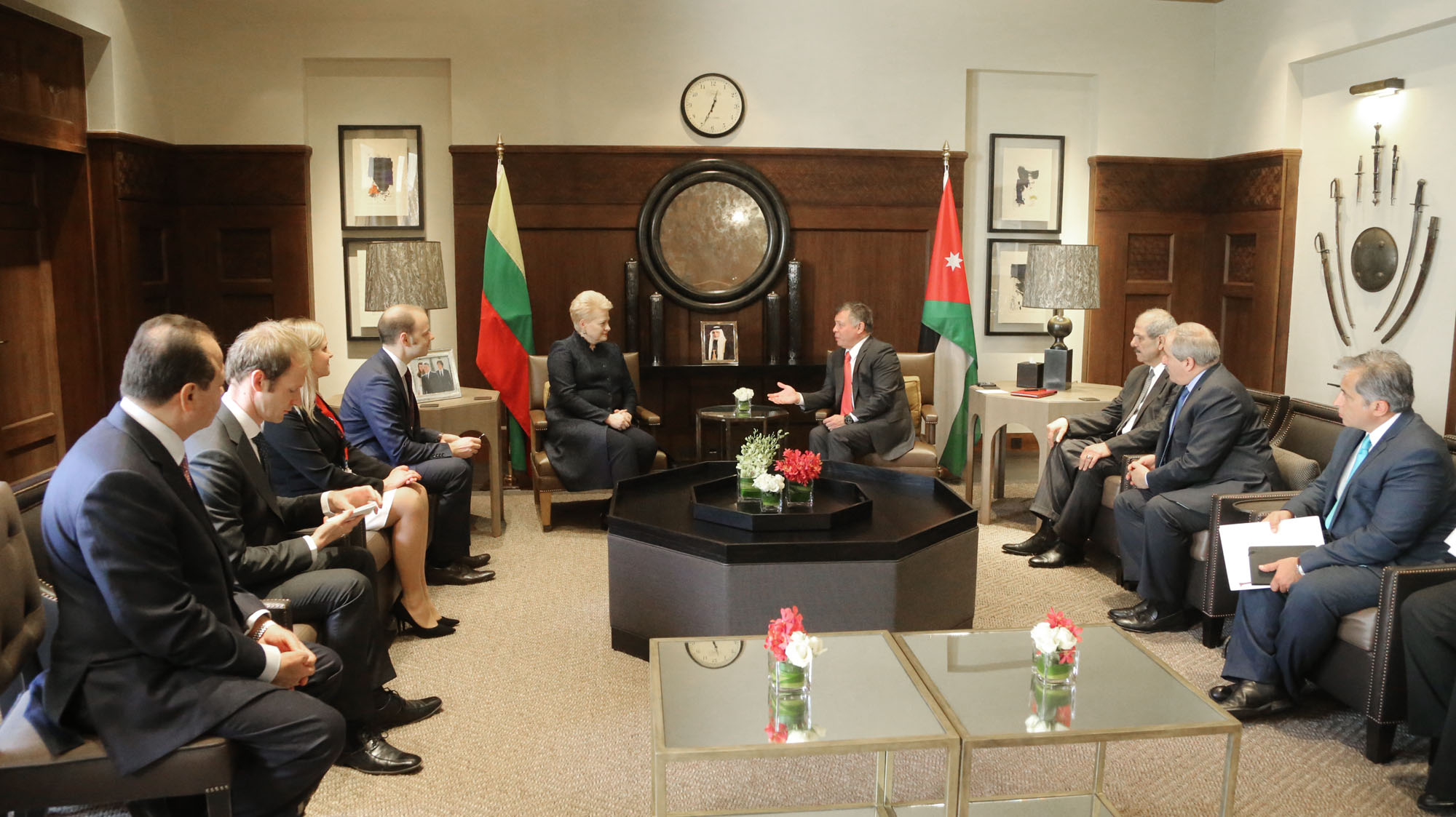 King receives Lithuania, Malta presidents