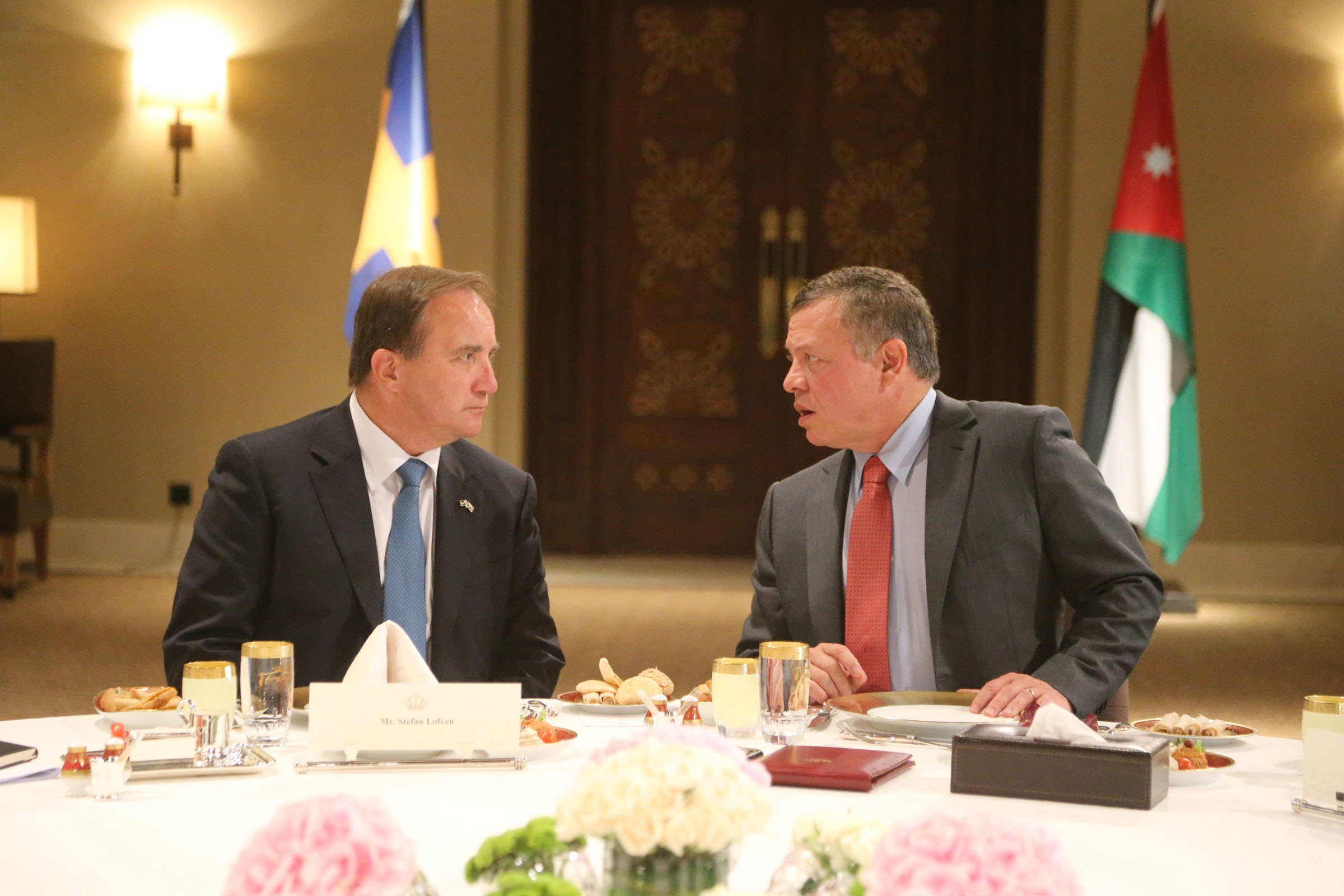 King, Swedish premier discuss cooperation, peace drive