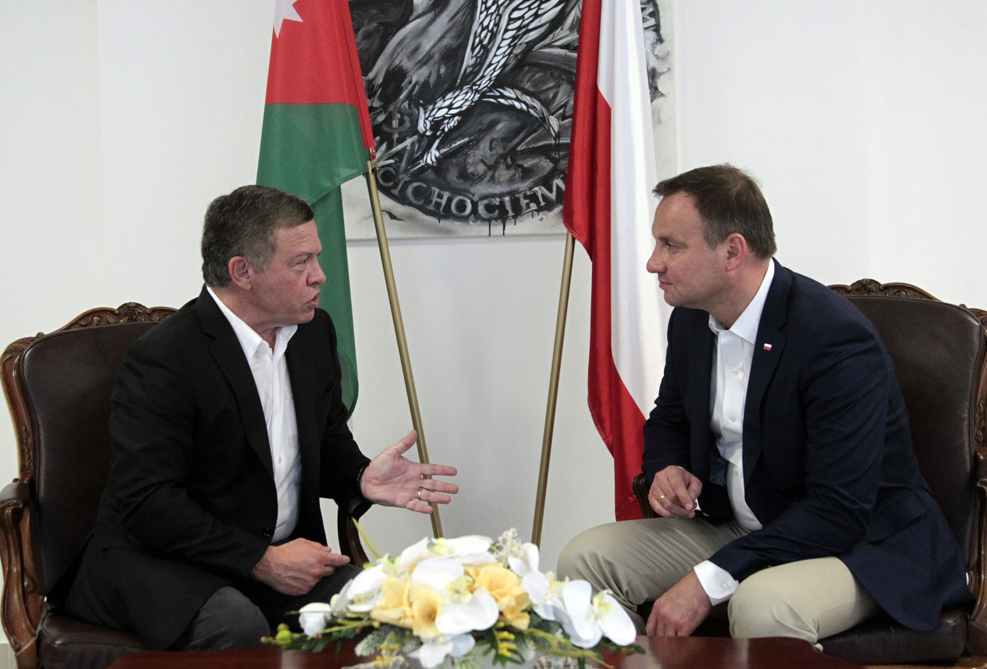King, Polish president hold talks