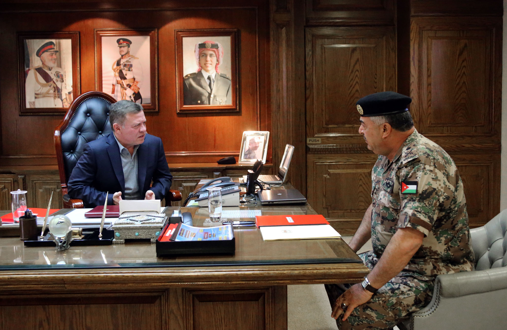 King visits army headquarters