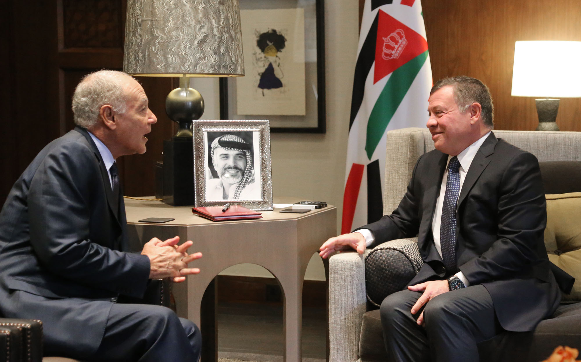 King meets Arab League secretary general