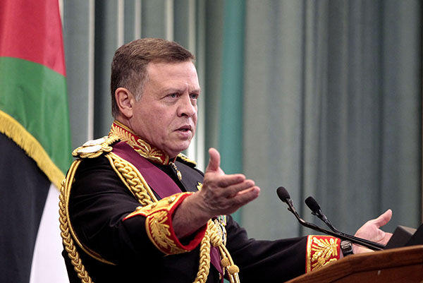 King inaugurates the 18th Parliament&rsquo;s first ordinary session