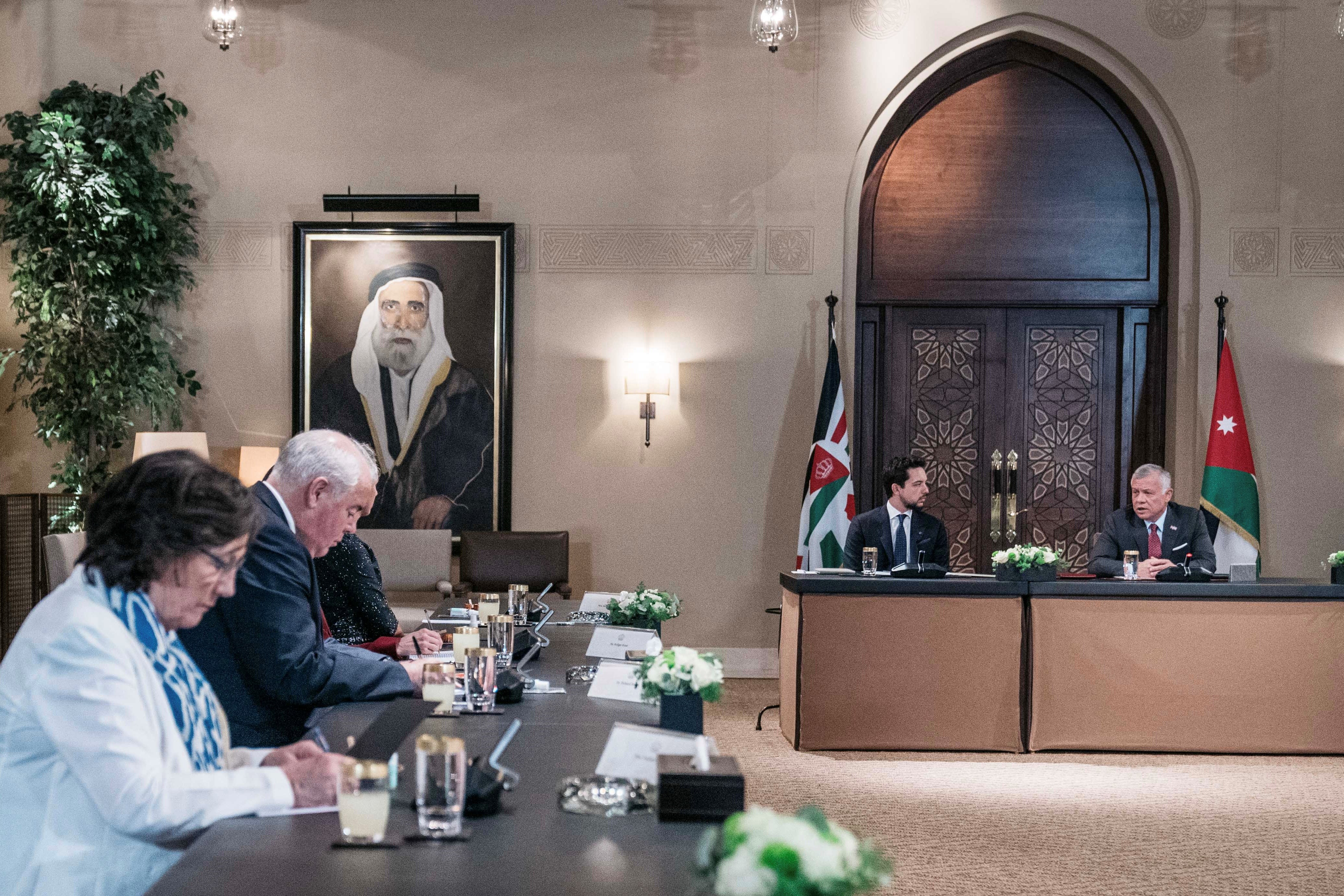 King receives delegation from UK House of Commons&rsquo; International Development Committee