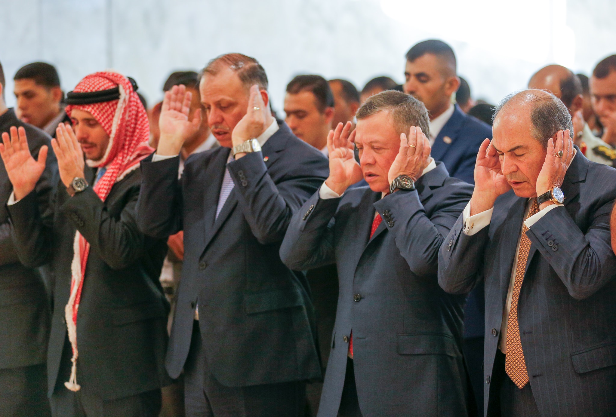 King performs Eid Al Fitr prayer, receives well-wishers