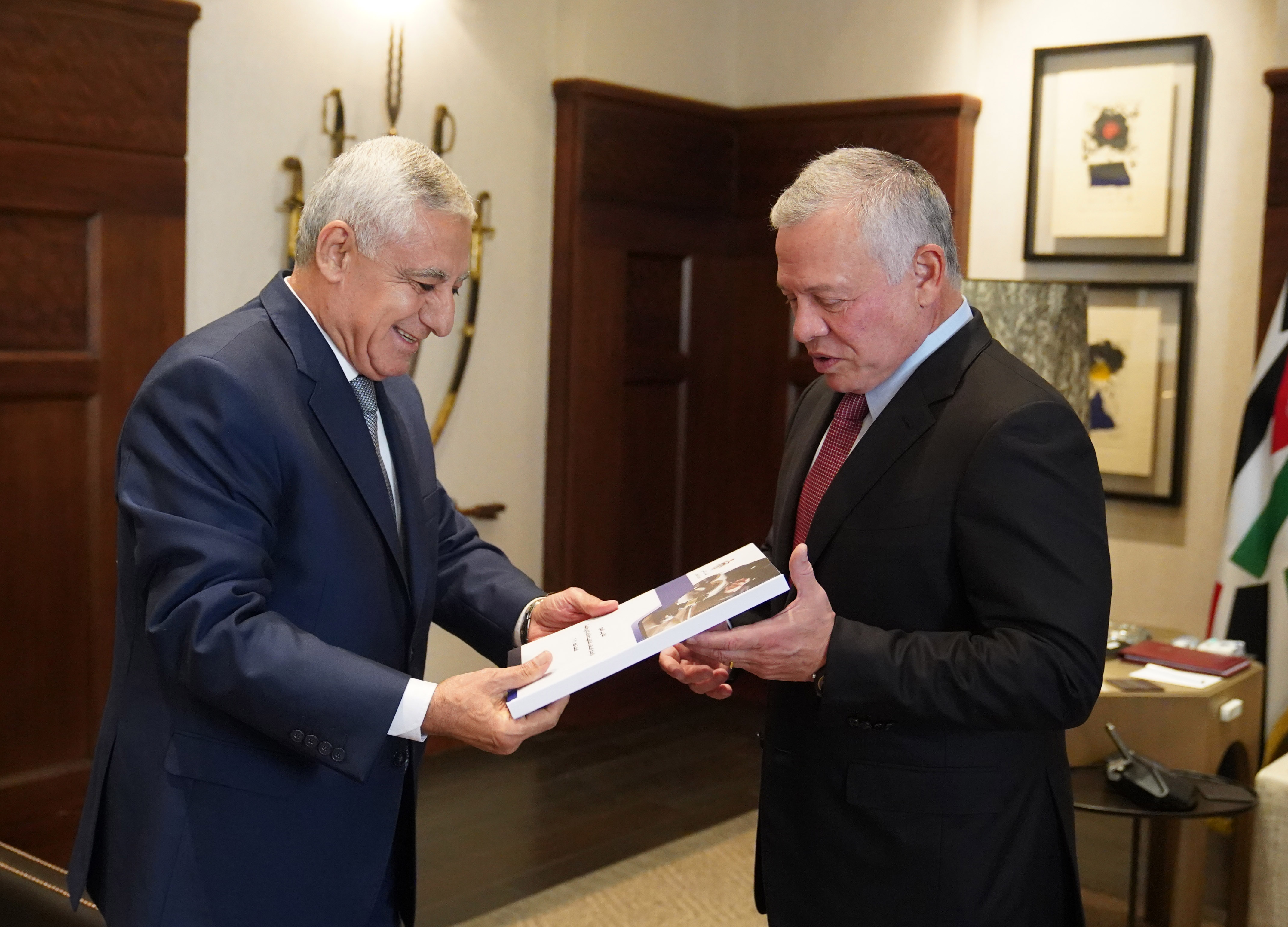King receives Judicial Council&rsquo;s annual report