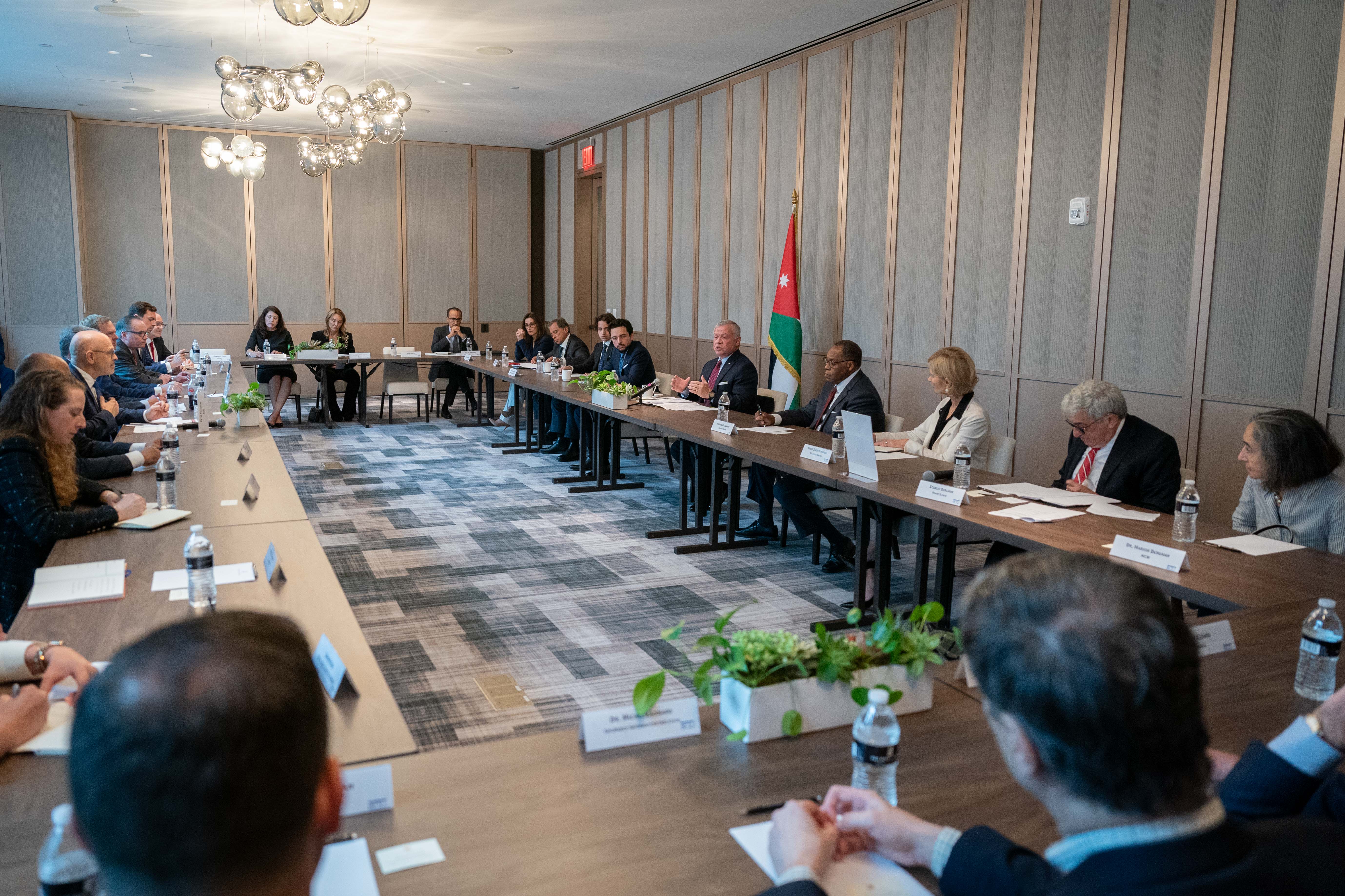 King meets CEOs of major US, international companies in New York