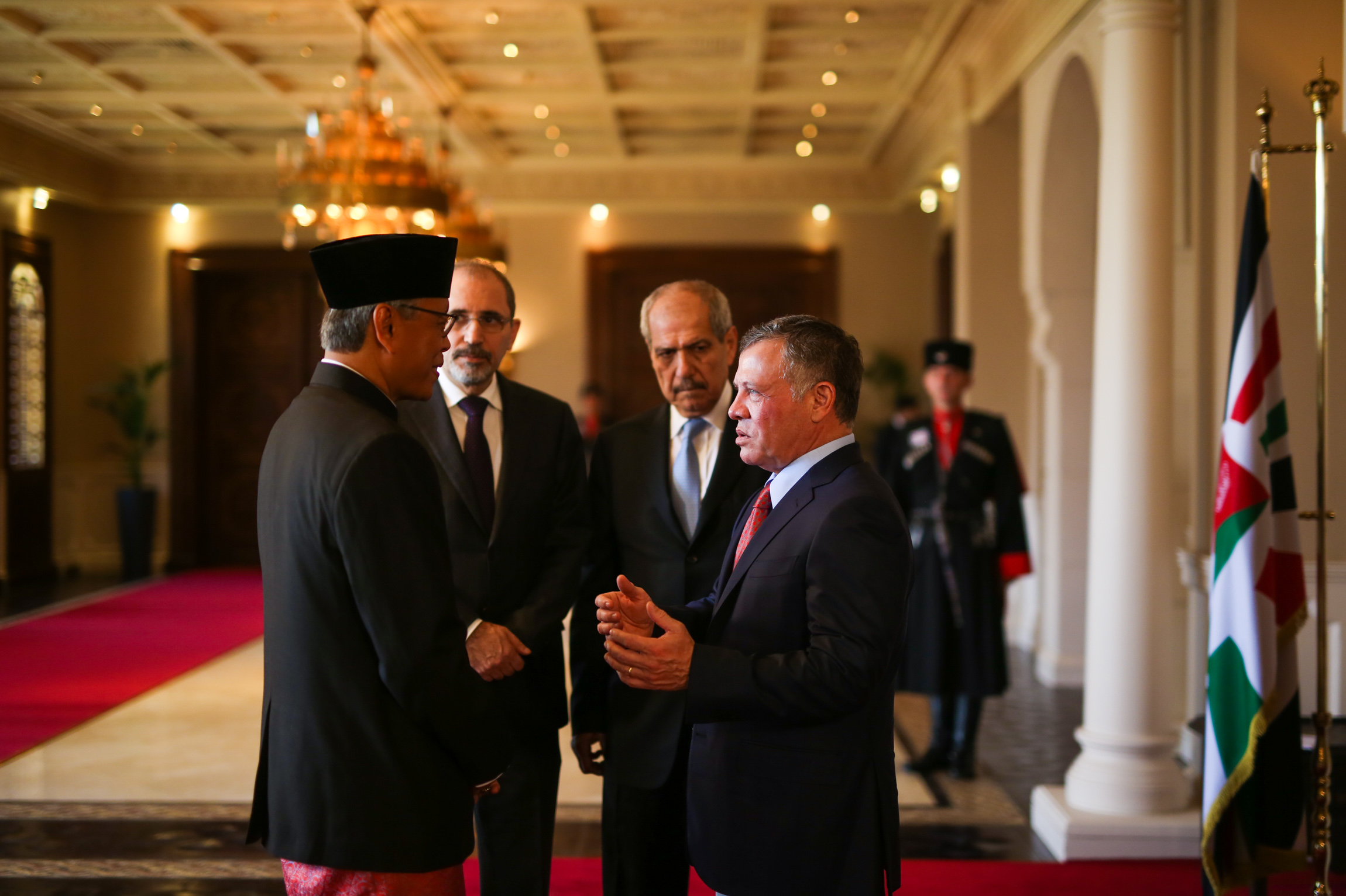 King accepts credentials of new ambassadors