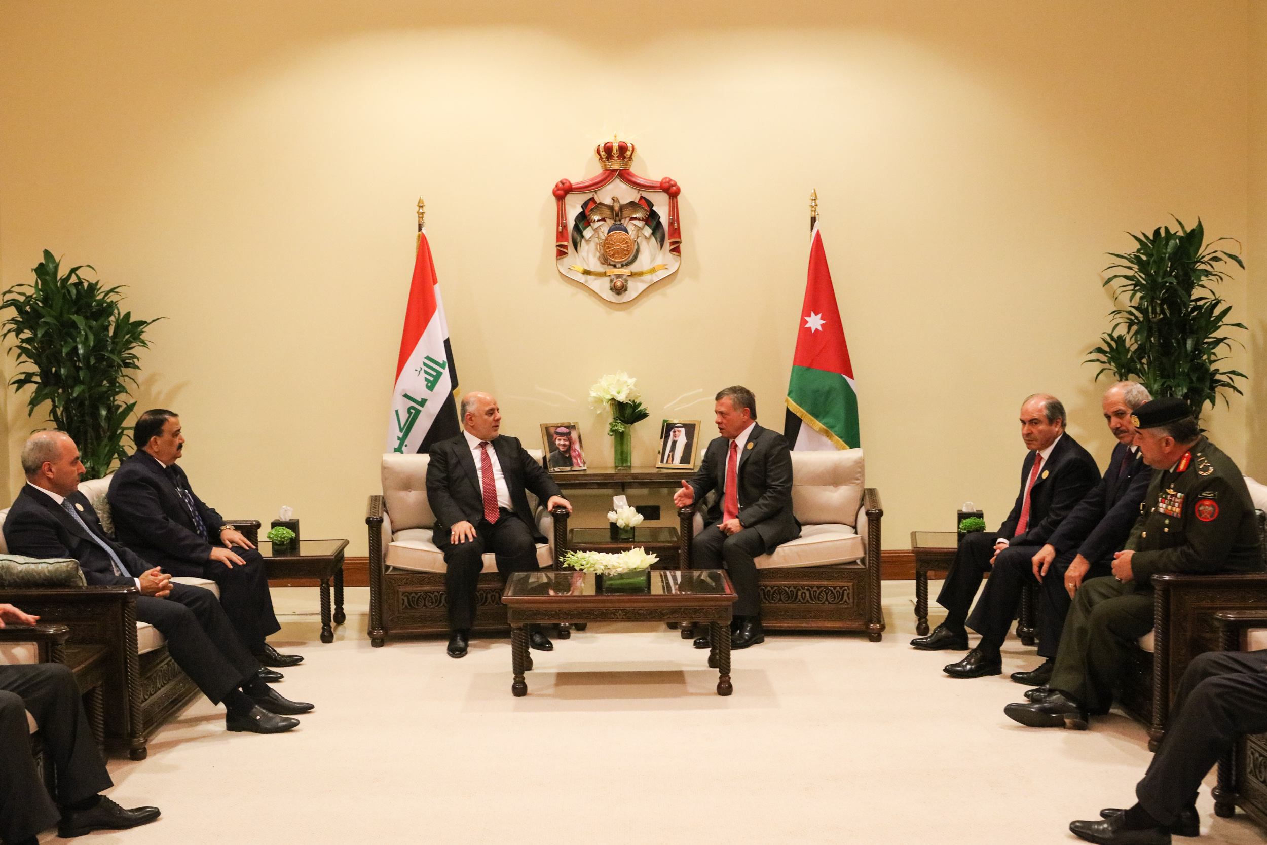 King meets Iraqi PM