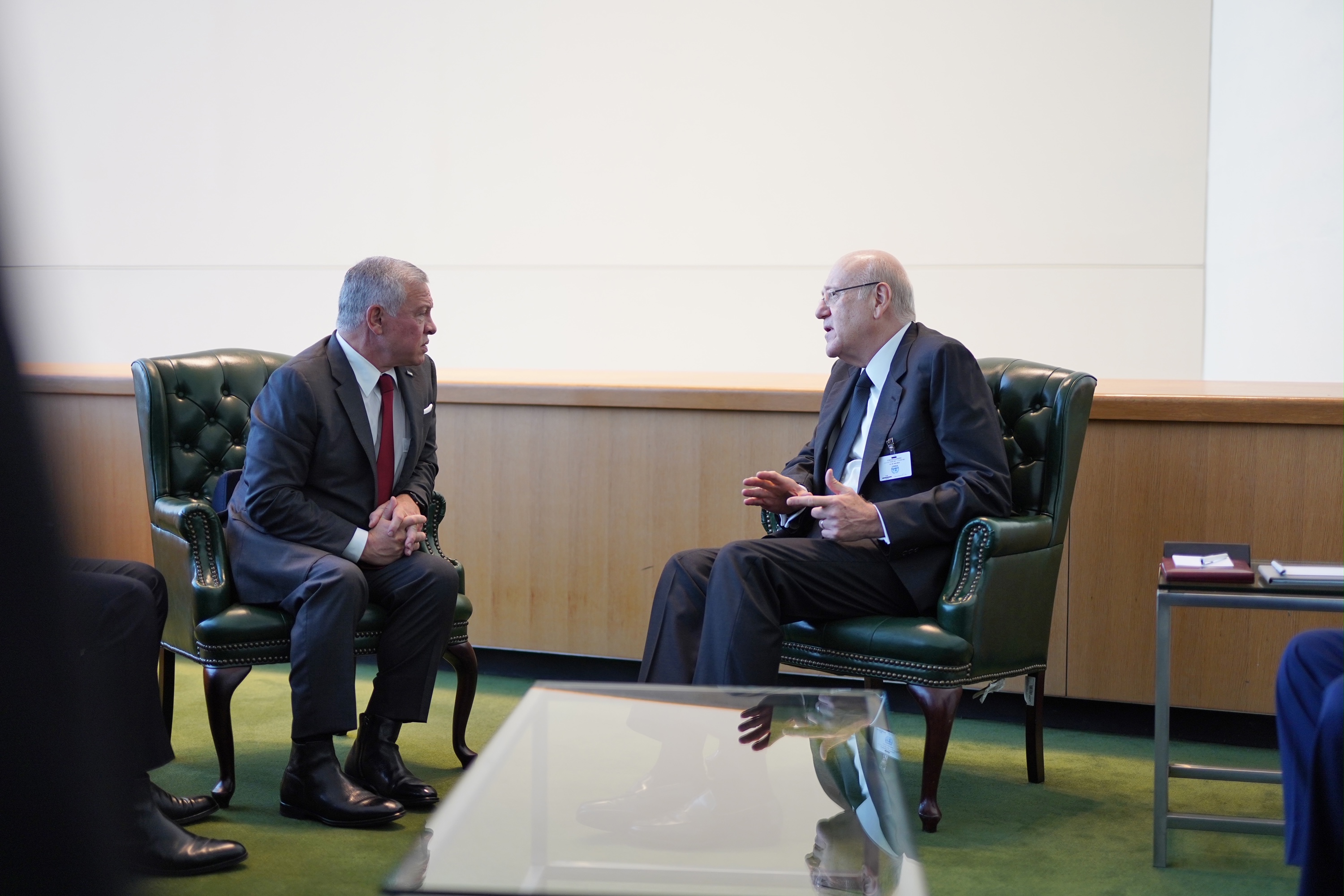King meets Mikati, reaffirms Jordan&rsquo;s support for Lebanon