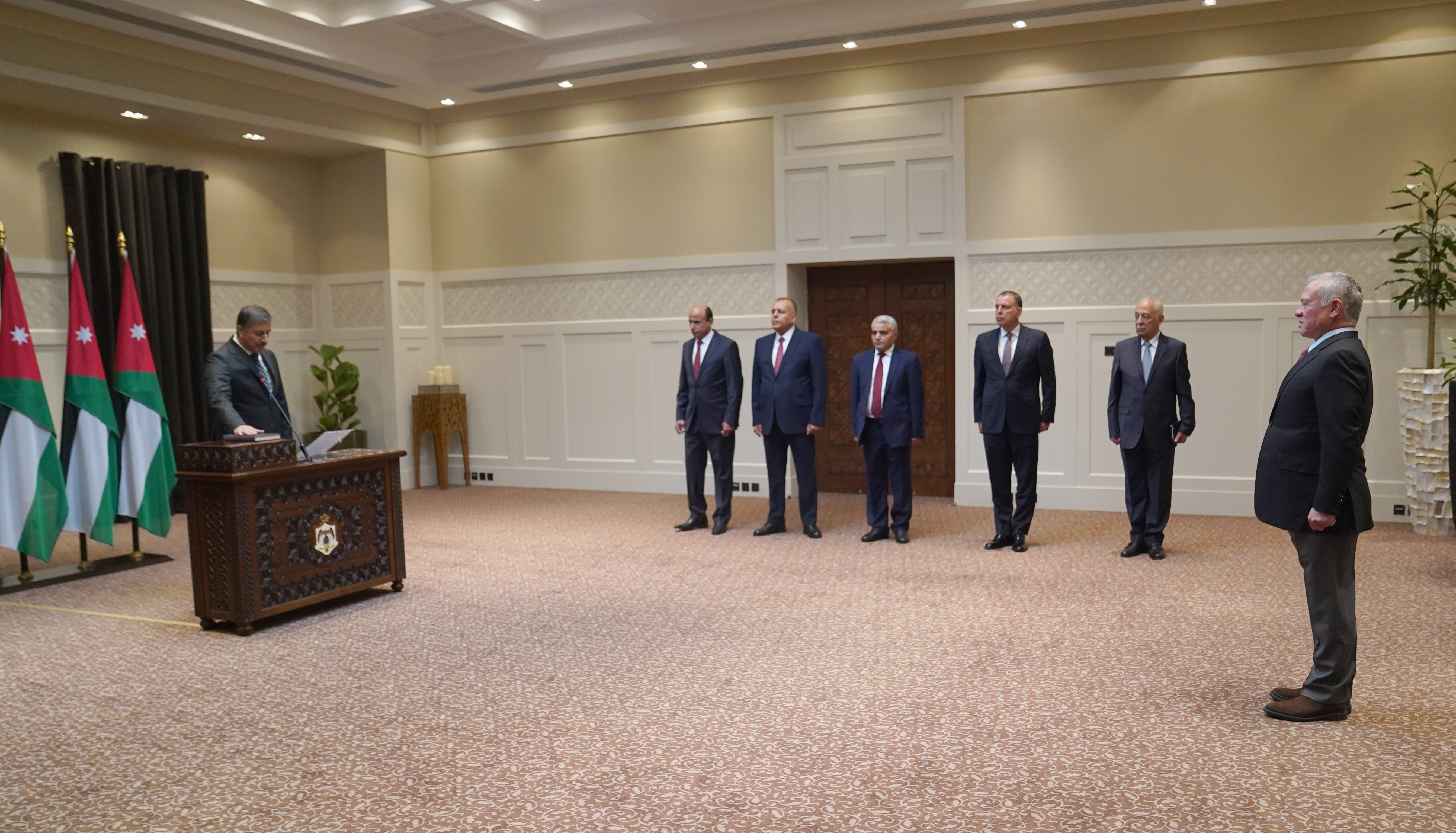 King swears in new governors