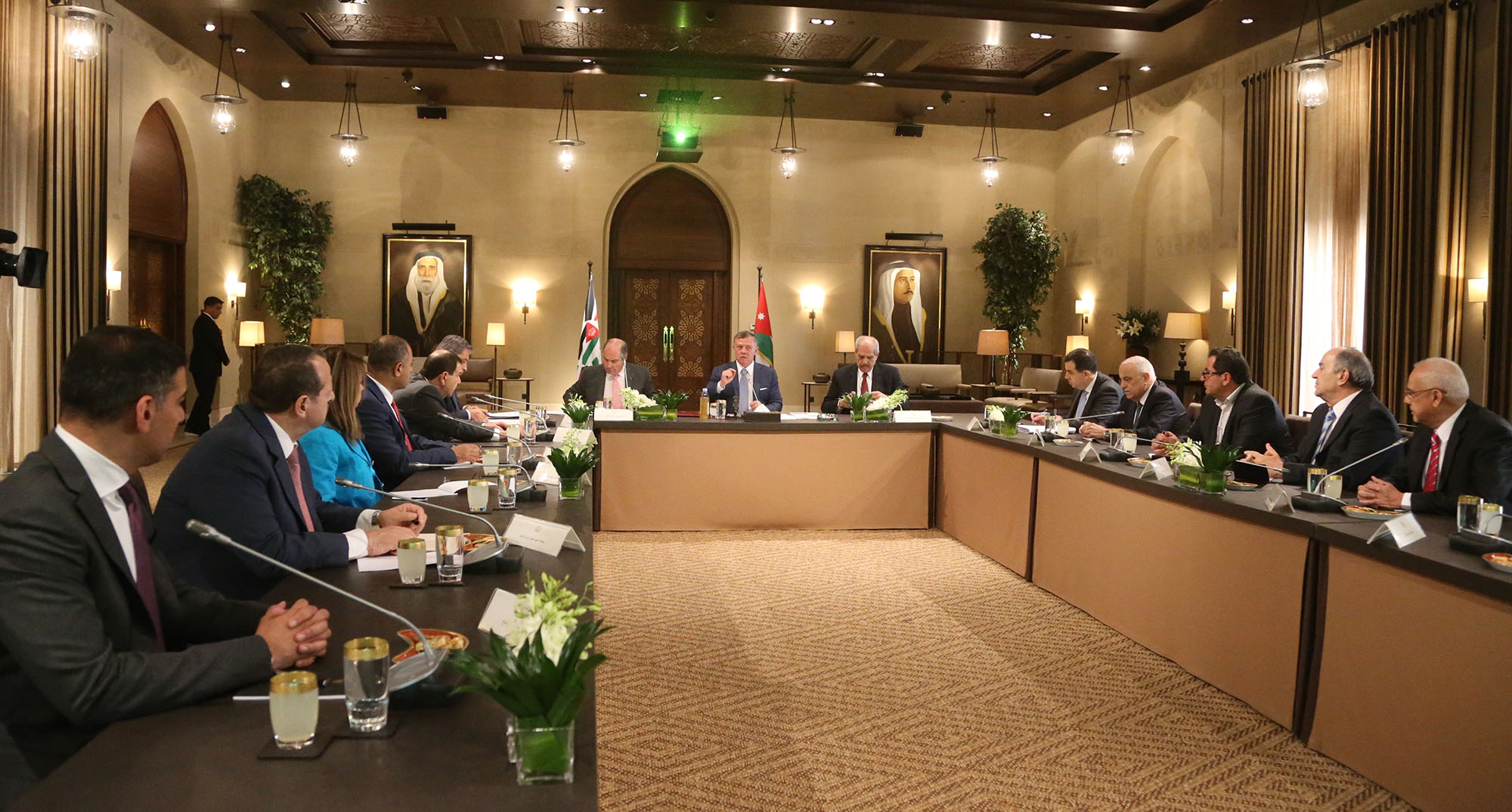 King chairs Economic Policies Council meeting