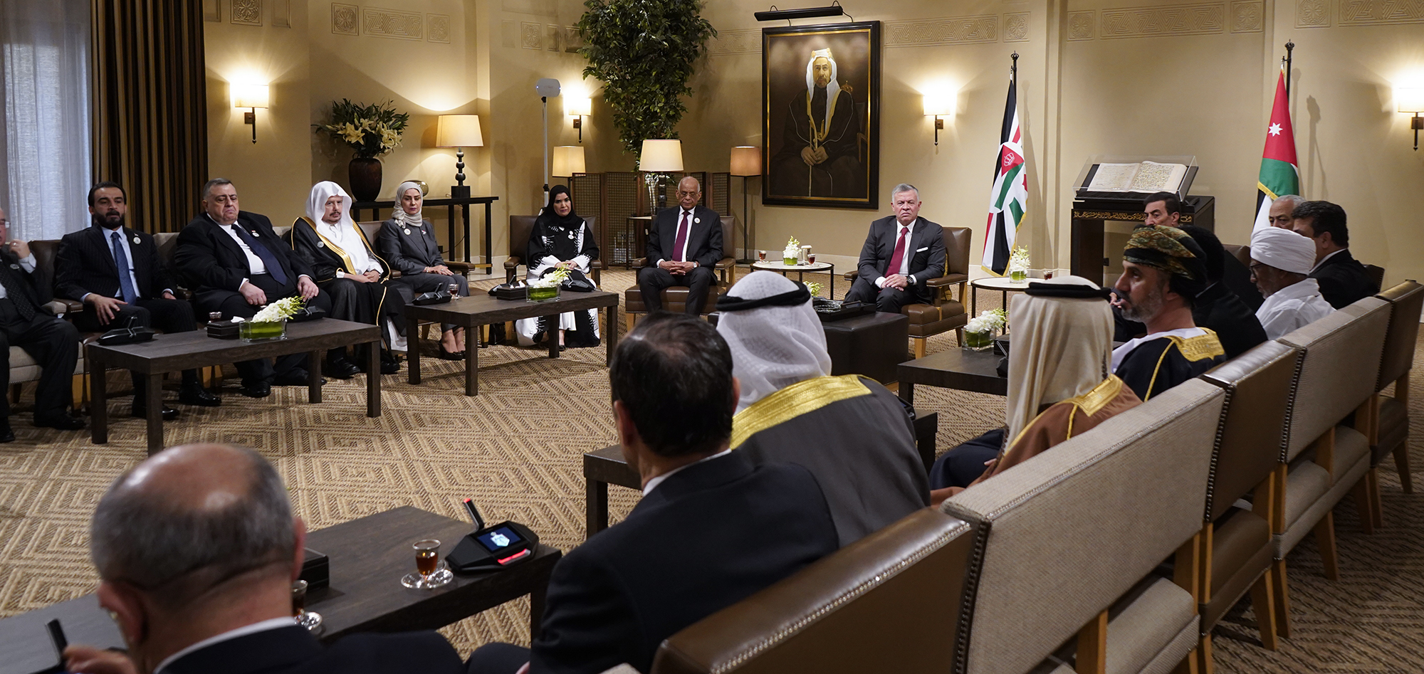 الملك يستقبل رؤساء البرلمانات العربية
