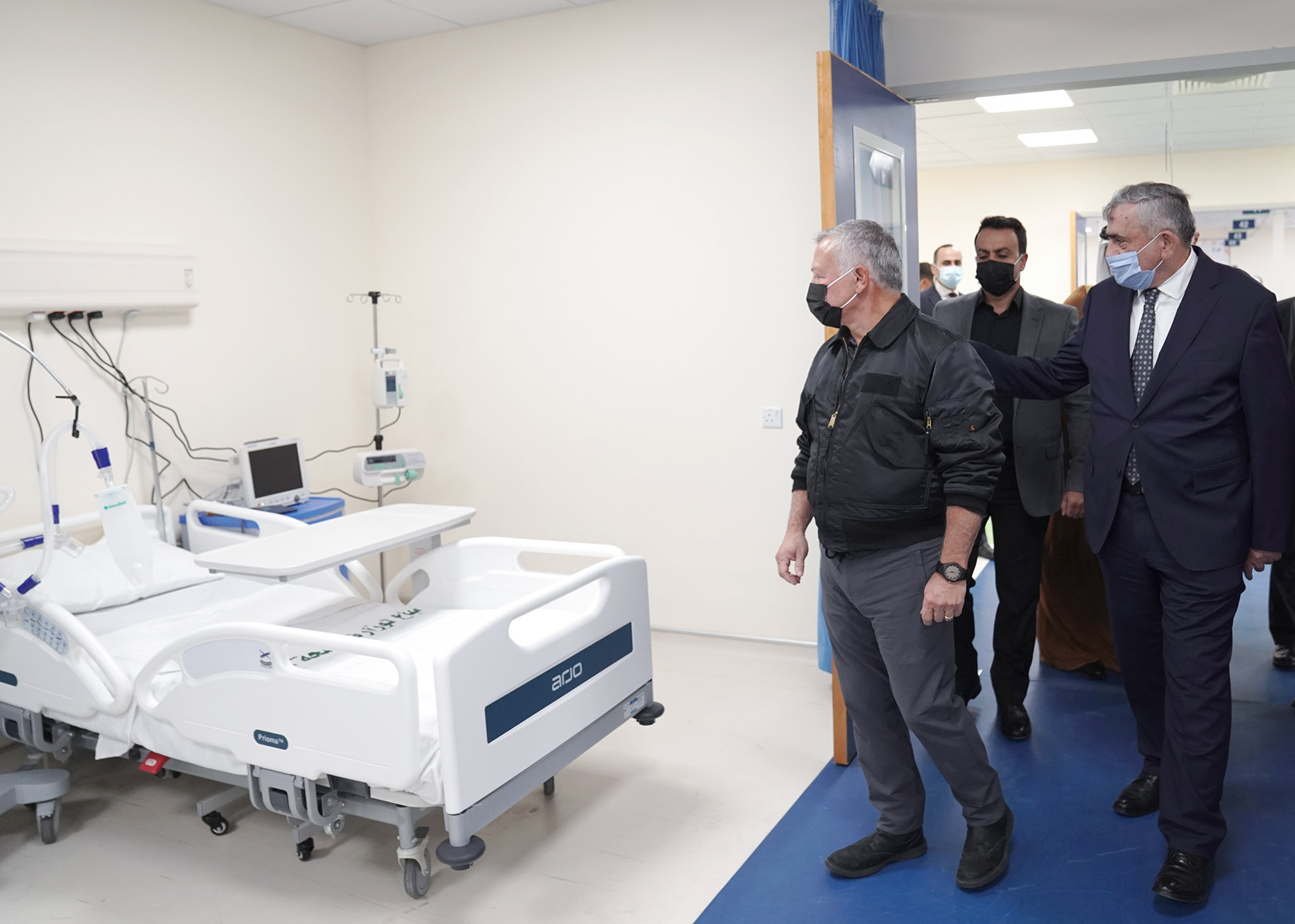 الملك: لن ننسى أبطالنا من الجيش الأبيض الذين قدموا أرواحهم من أجل الوطن