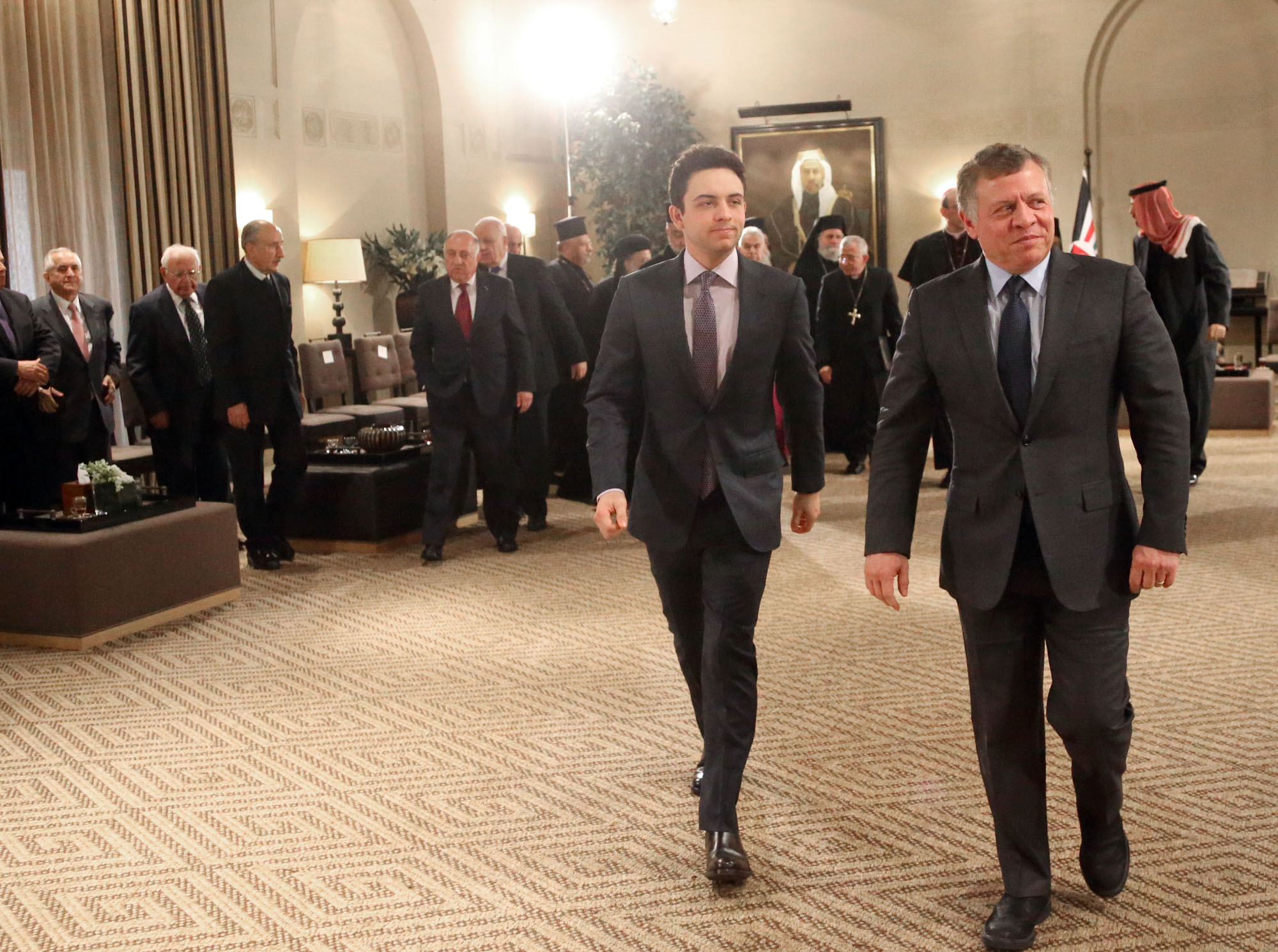 King meets Christian clerics, leaders