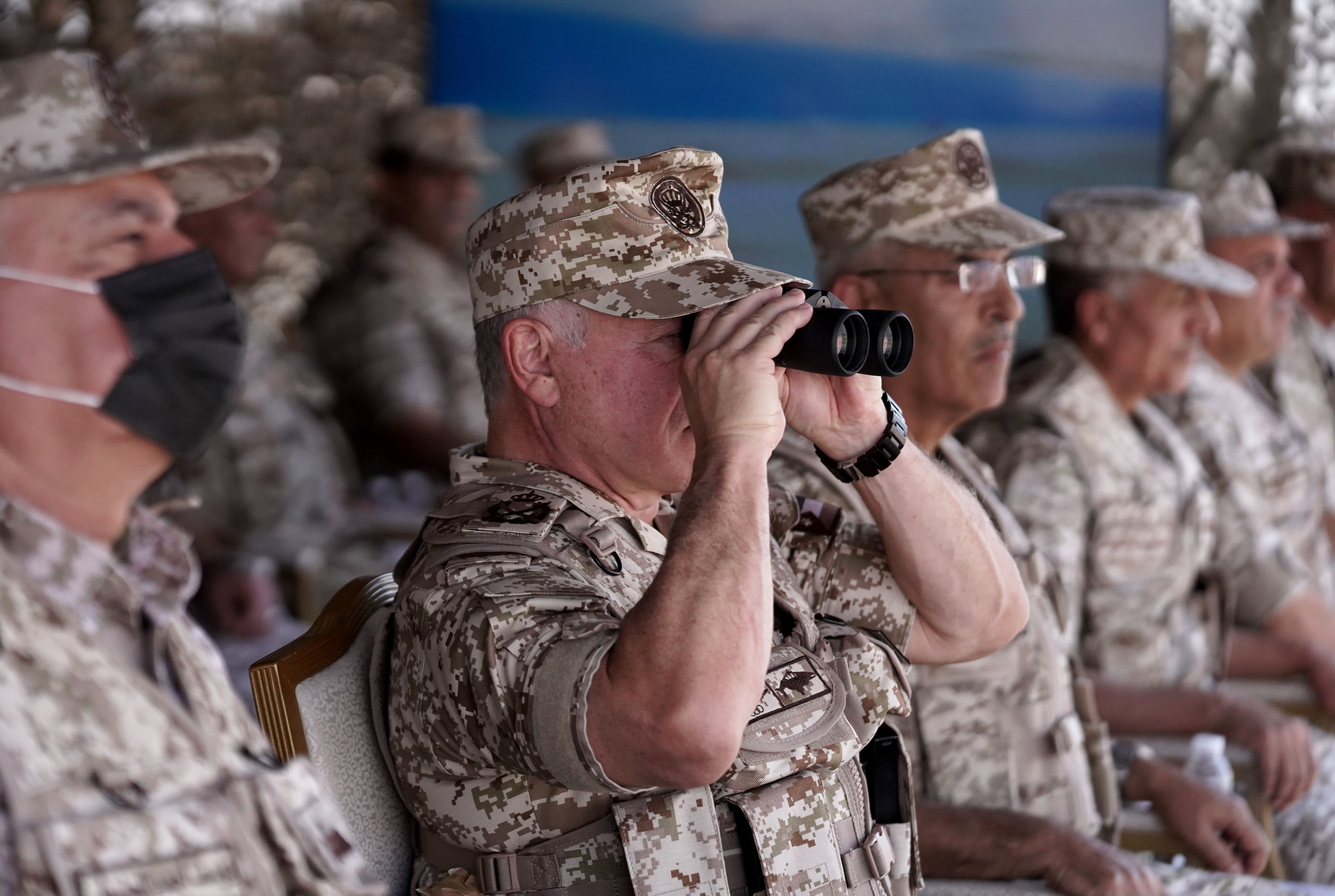 King attends tactical military exercise