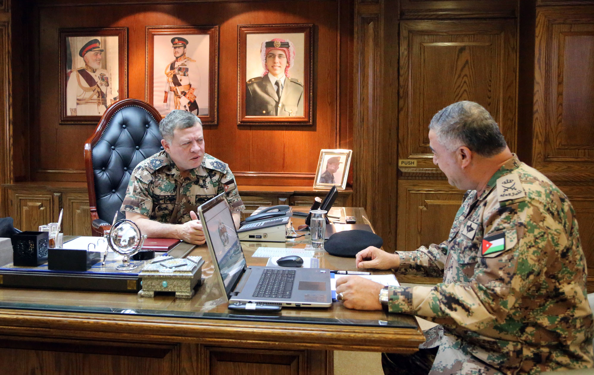 King visits army headquarters