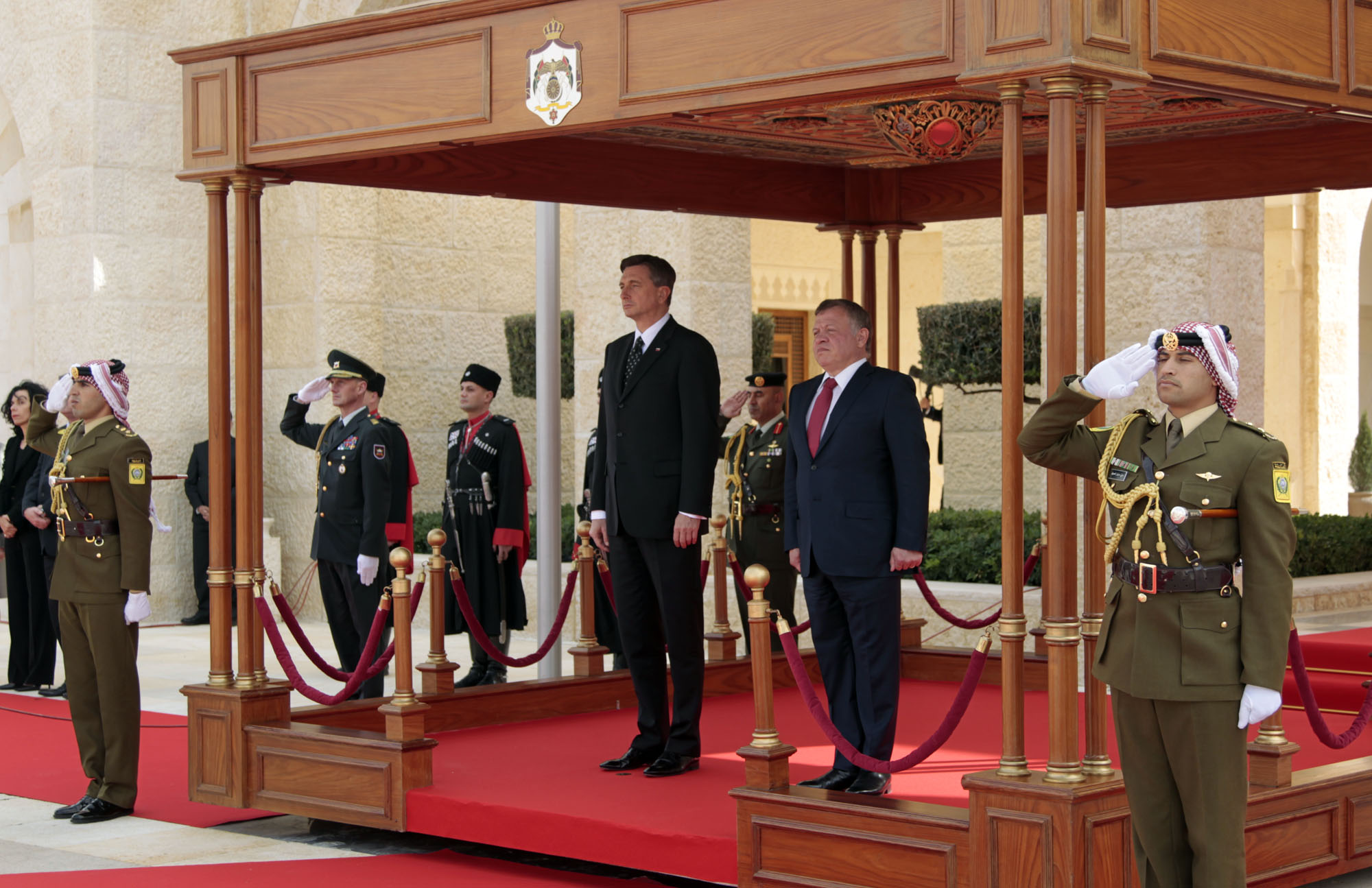 King holds talks with Slovenian president