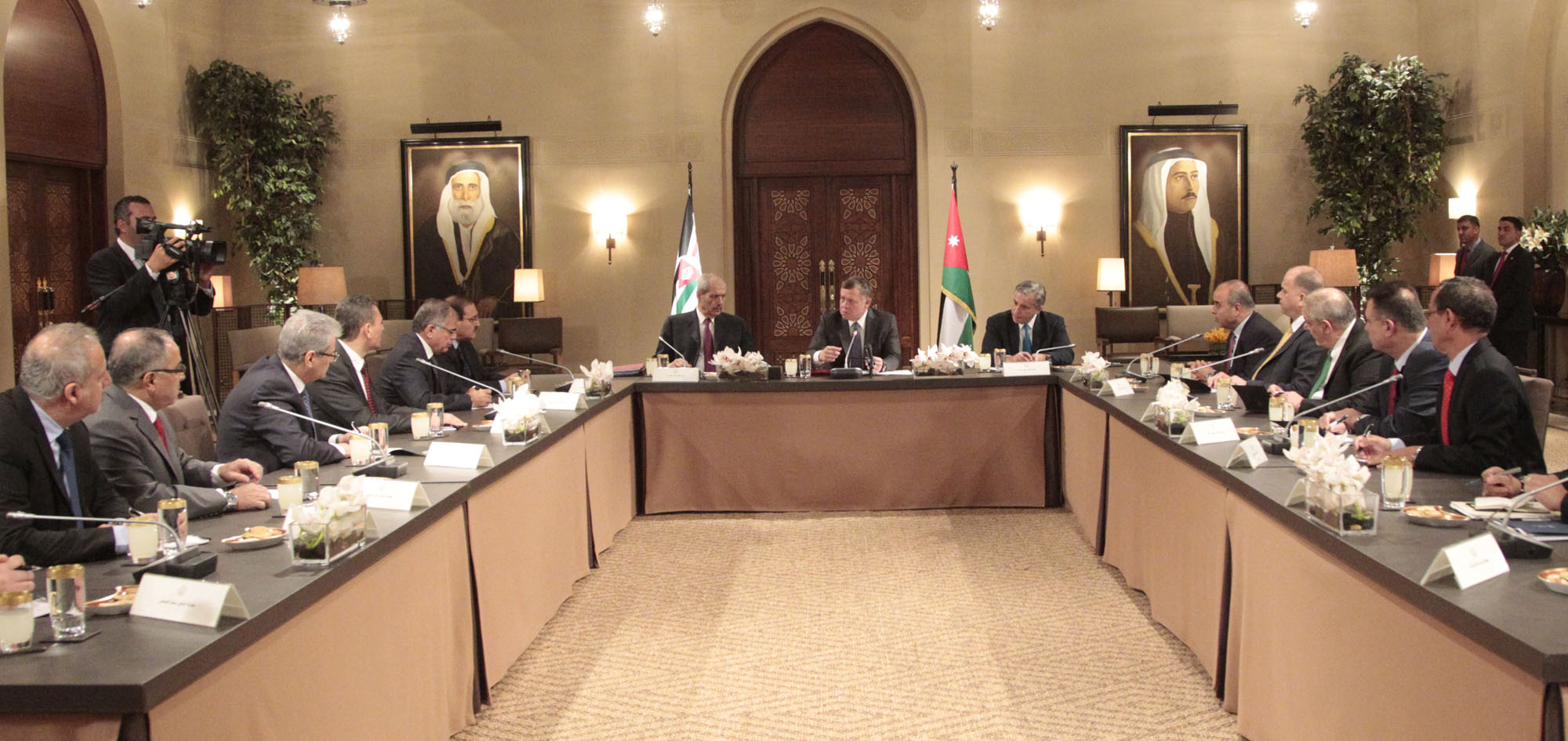 King meets with university presidents