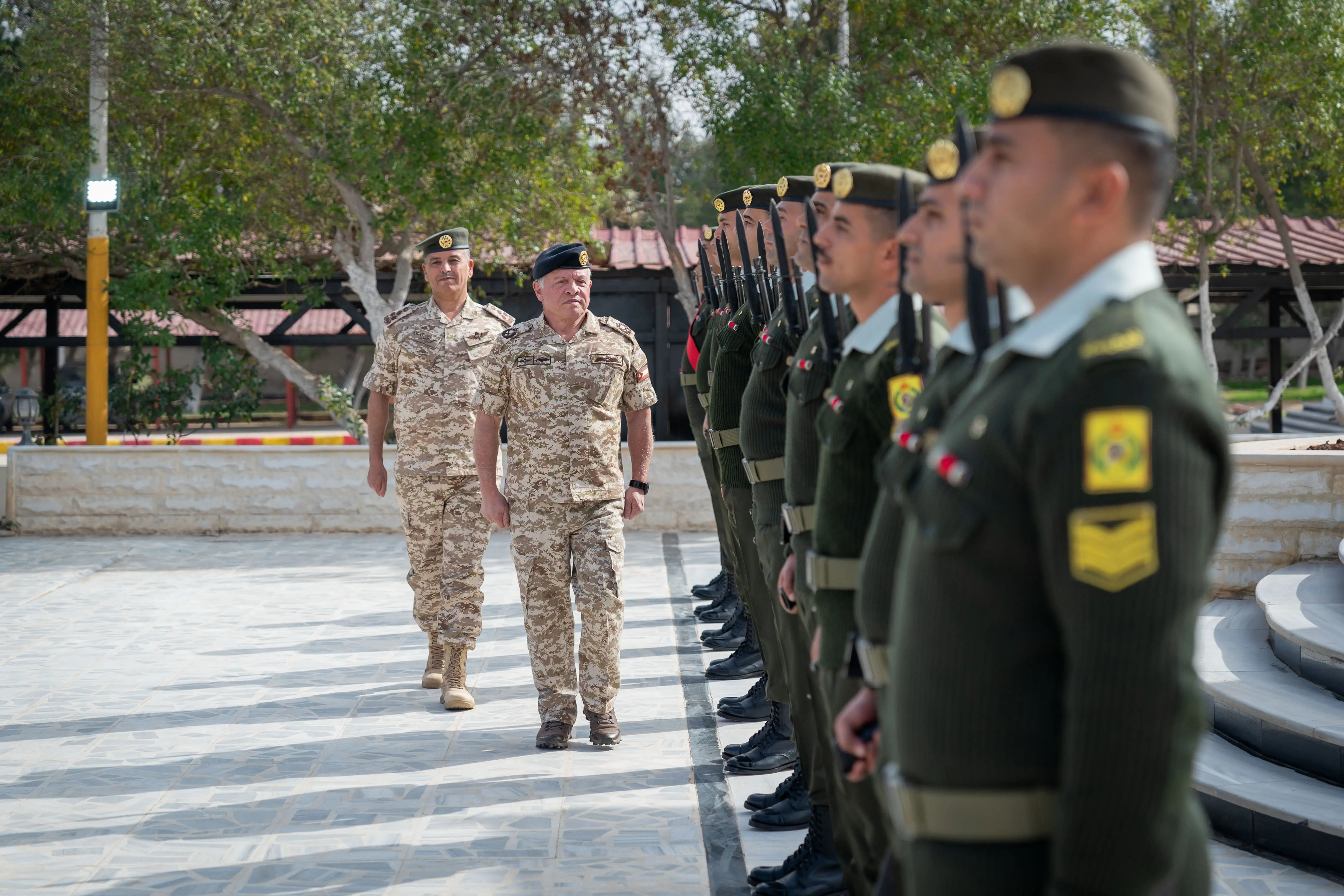 King visits Eastern Military Region; reaffirms trust in Border Guards&rsquo; capabilities
