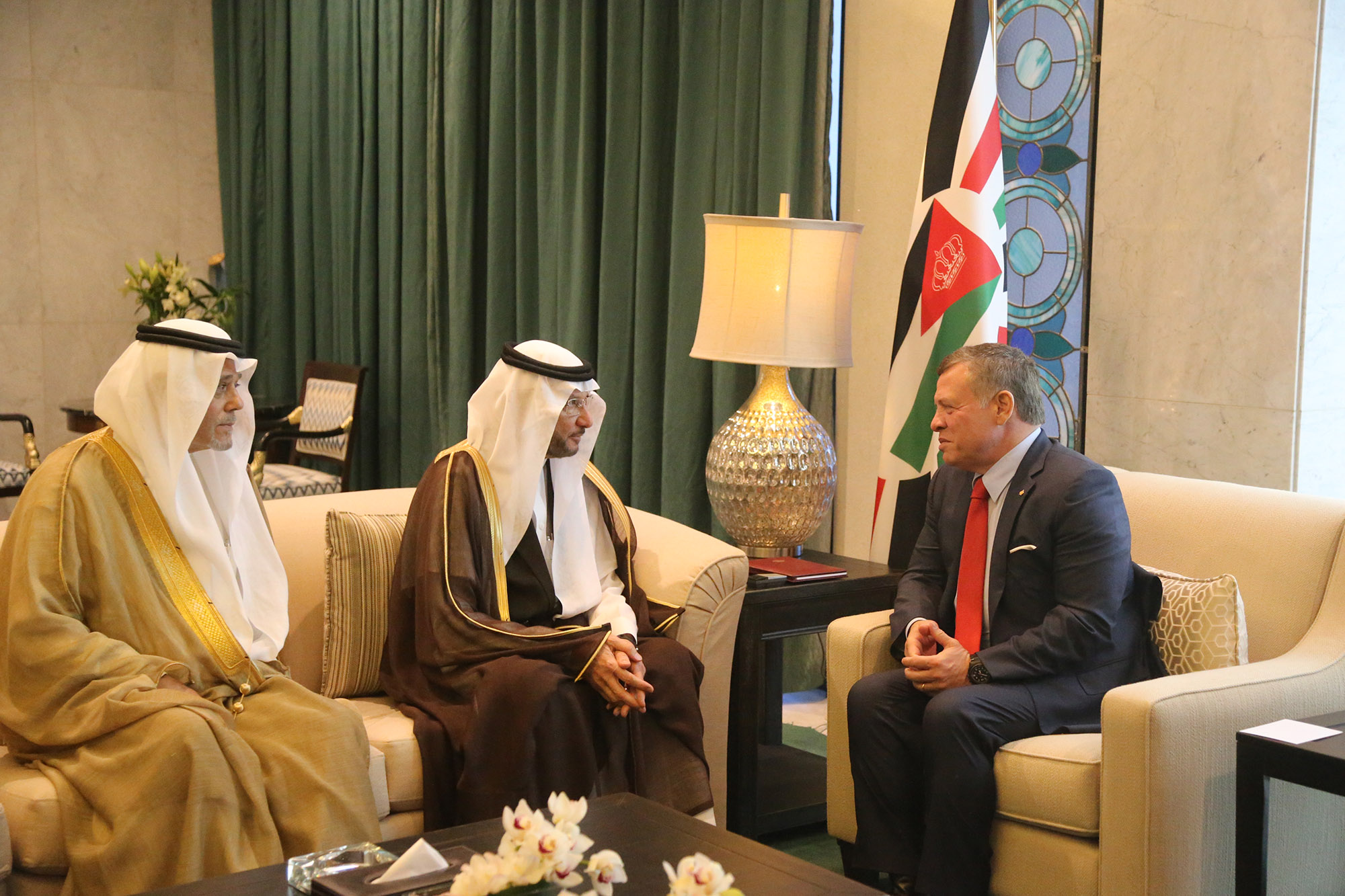 King meets OIC secretary general