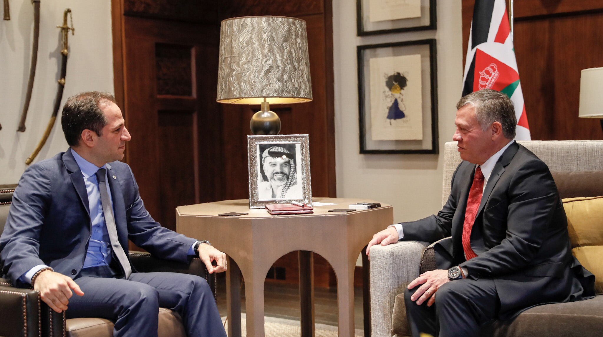 King receives Lebanese MP Gemayel