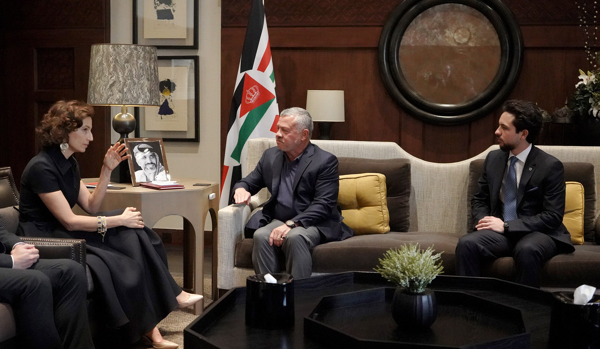 الملك يبحث مع المديرة العامة لليونسكو سبل تعزيز التعاون بين الأردن والمنظمة