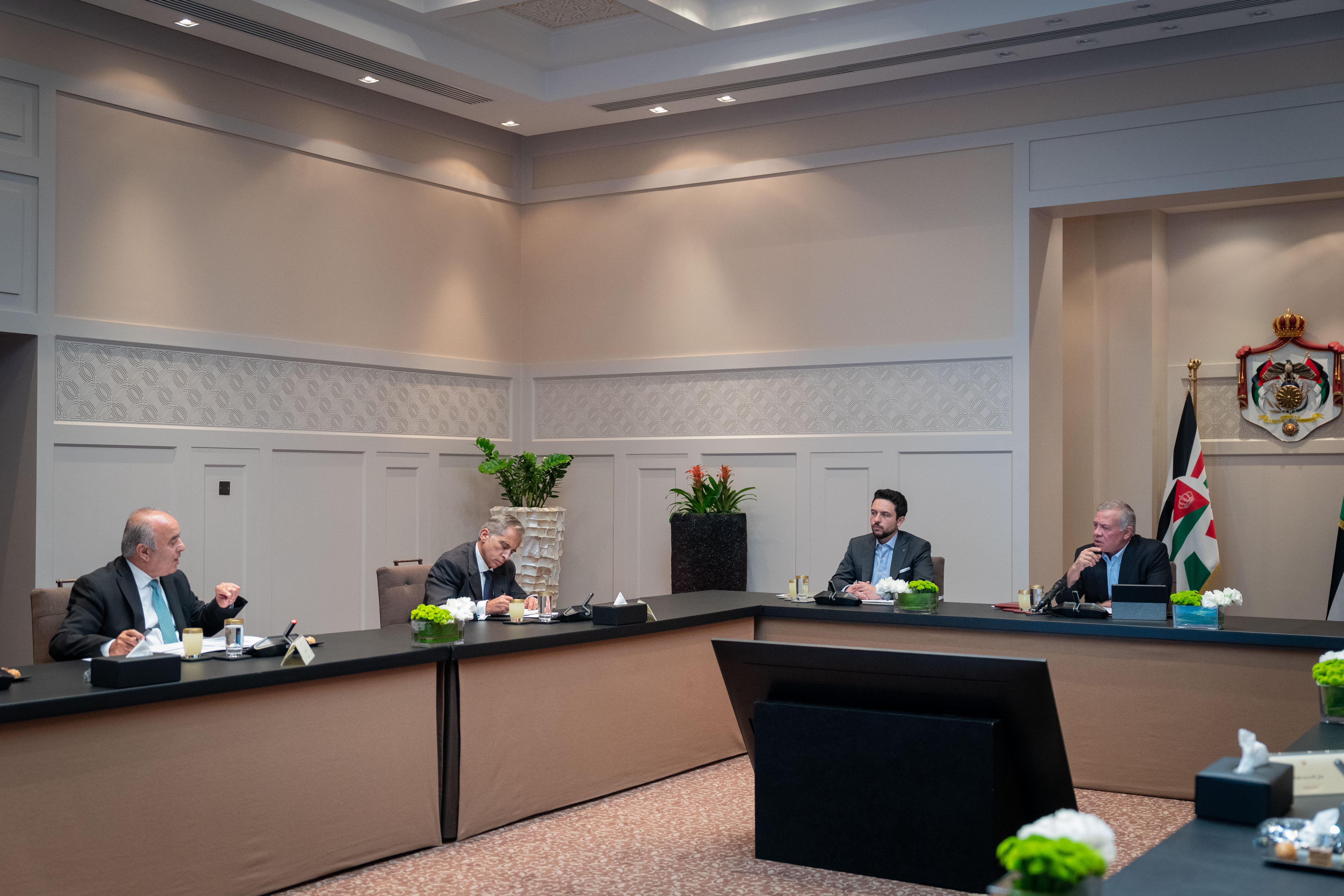 King briefed on progress of teacher training programme